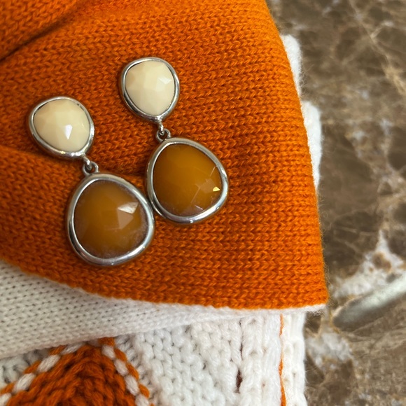 Charming Charlie Chevron Scarf, headband and earrings - Picture 4 of 6